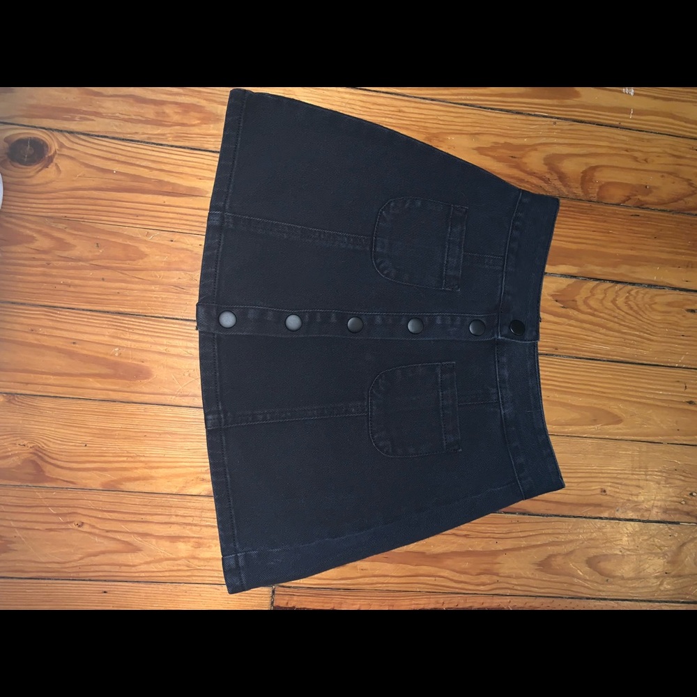 Brandy Melville denim skirt